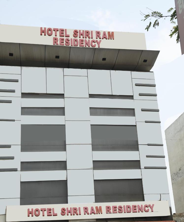 Hotel Shri Ram Residency Агра Екстер'єр фото
