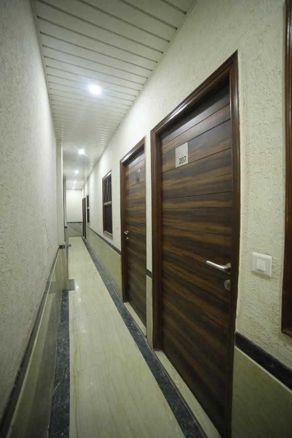 Hotel Shri Ram Residency Агра Екстер'єр фото